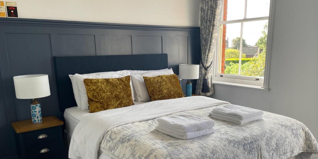 Portman Lodge Blandford Forum Extérieur photo