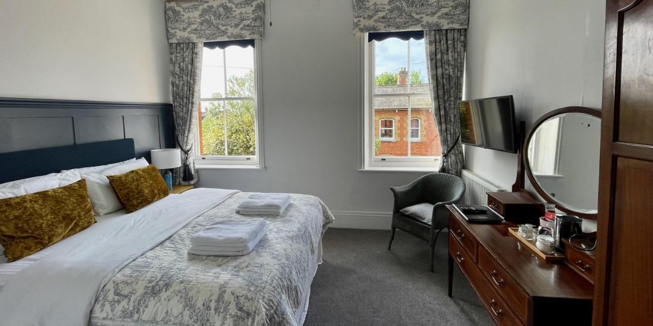 Portman Lodge Blandford Forum Extérieur photo